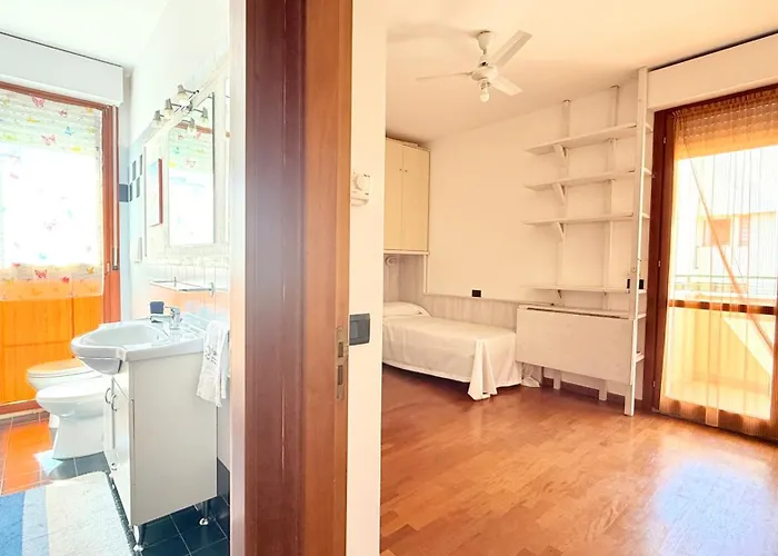 Se181 - Senigallia, Ampio E Luminoso Quadrilocale Con Terrazzo